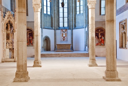chiesa_donnaregina_vecchia.jpg